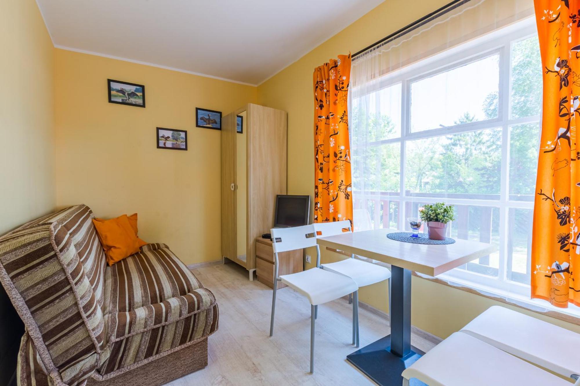 Zakatek Adeli Hotel Mikoszewo Exterior photo