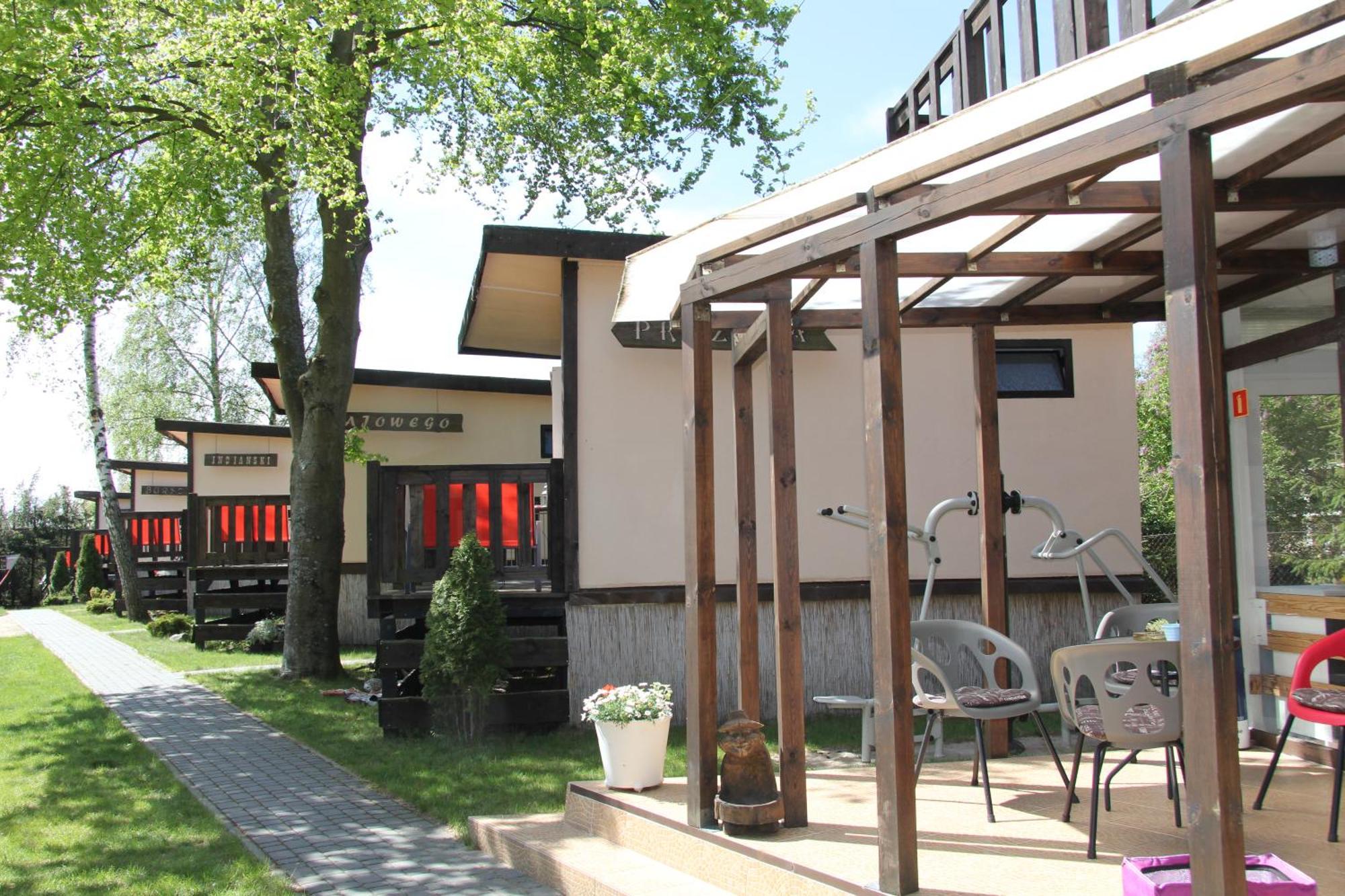 Zakatek Adeli Hotel Mikoszewo Exterior photo